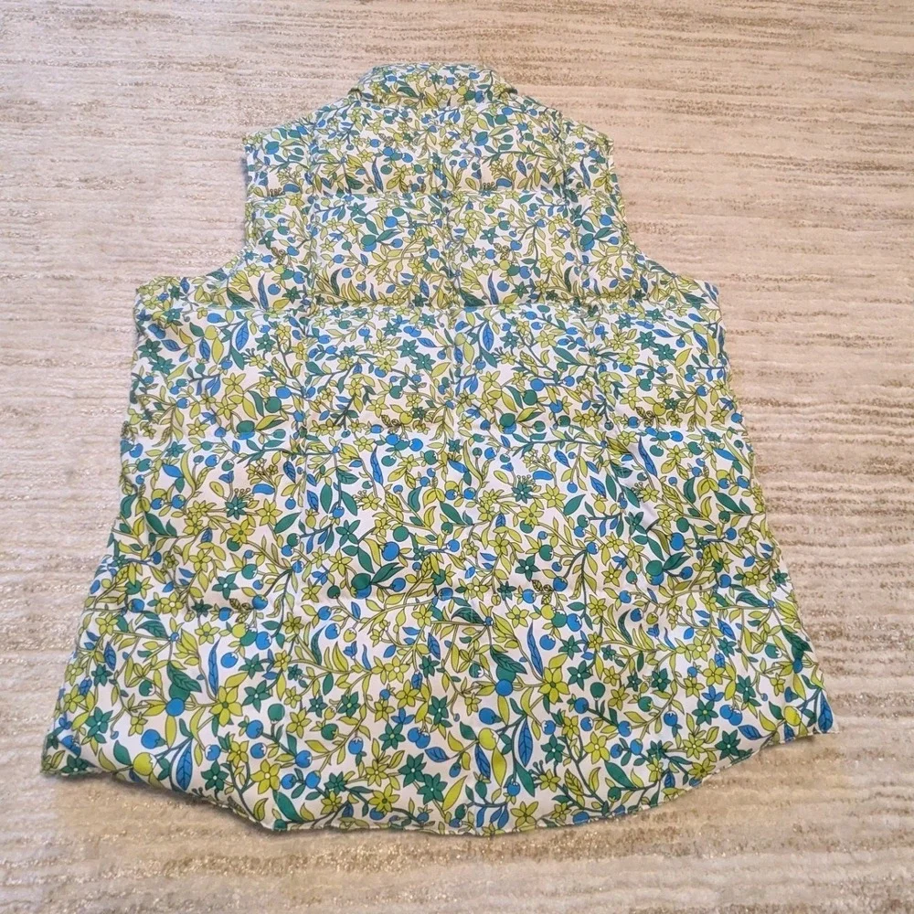 Lands End Puffer Vest Womens Sz M 10-12 Blueberry Floral Down Filled Quilted